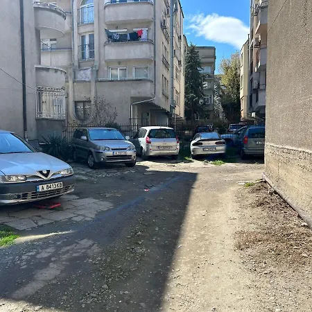 アパート Niya Bourgas